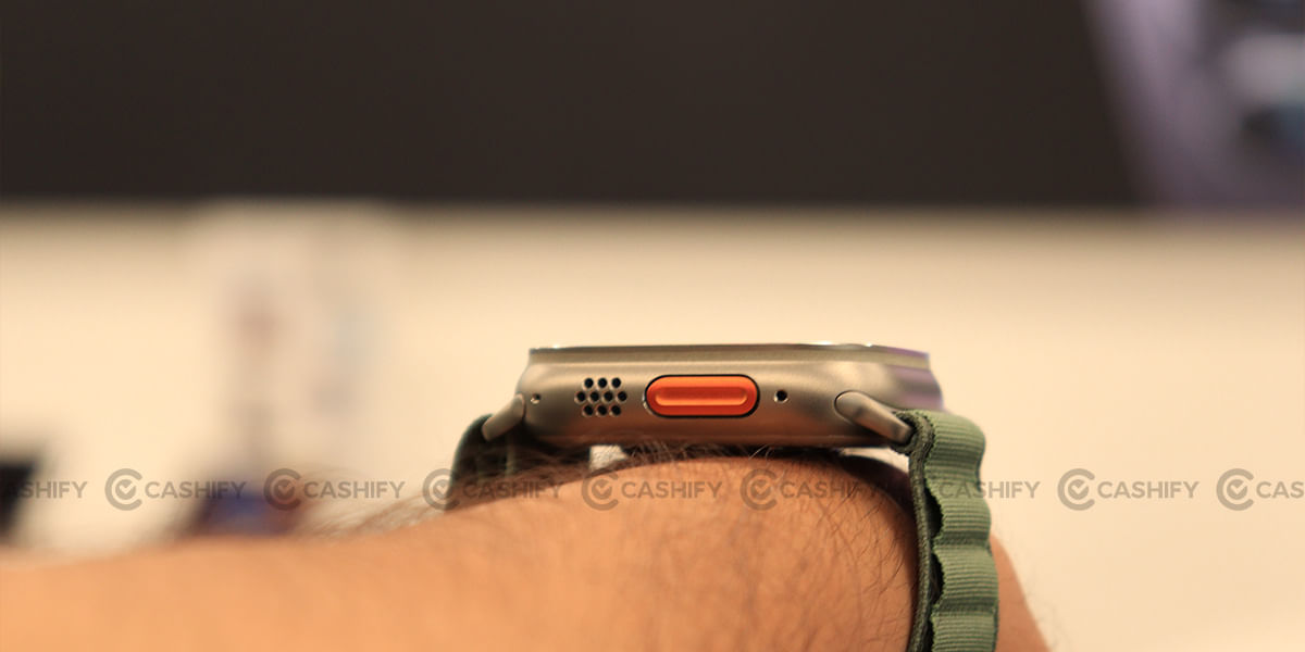 Apple Watch Ultra left side