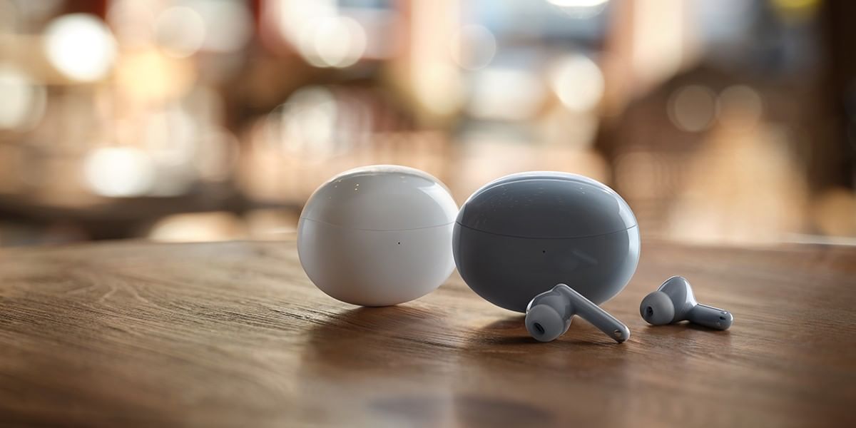 Oppo Enco R Pro Truly Wireless Earbuds Lands