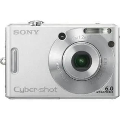 Sony Cybershot Dsc W30 Point And Shoot Front
