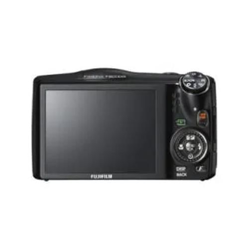 Fujifilm Finepix F800Exr Point And Shoot Front Display