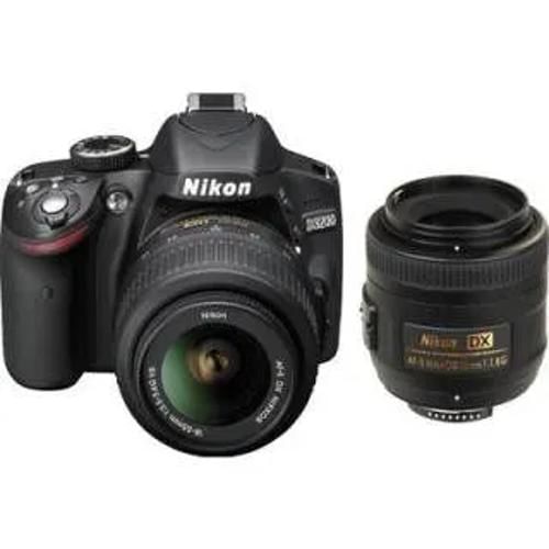Nikon D3200 Af S 18 55Mm F 35 56 Vr Ii Kit And Af S Dx 35 Mm F 18G Lens Digital Slr Front