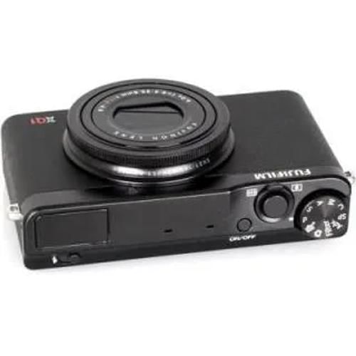 Fujifilm X Series Xq1 Point And Shoot Front Display