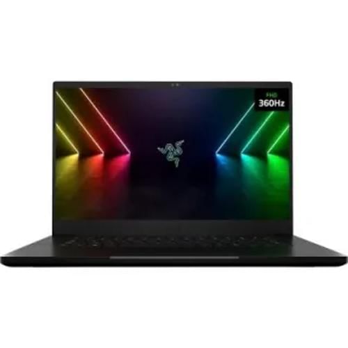 Razer Blade 15 RZ09 0421NEC3 R3U1 Core i7 12th Gen 16 GB 1 TB SSD Windows 10 8 GB Front