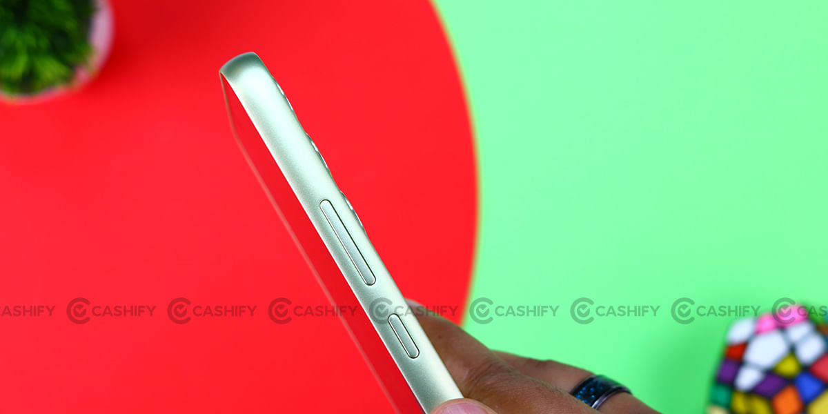 Samsung Galaxy A34 right side