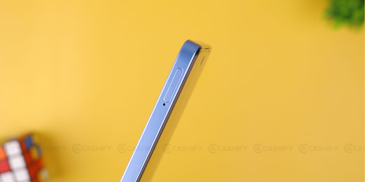 Realme Narzo N55 left side