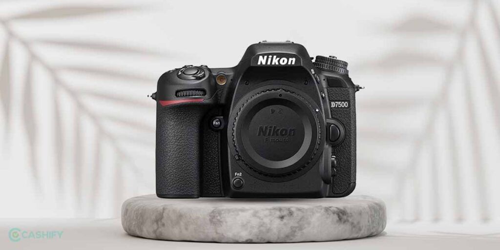 Nikon D7500 Front Design