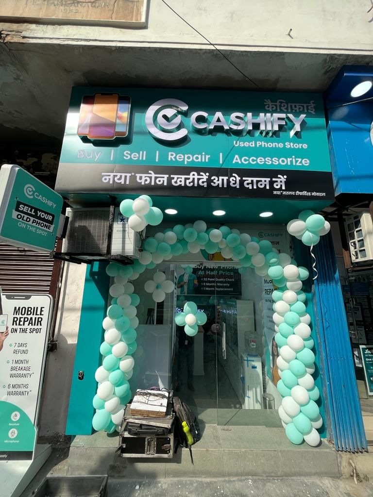 Cashify Buy, Sell and Repair Offline Store Kamla Nagar Delhi