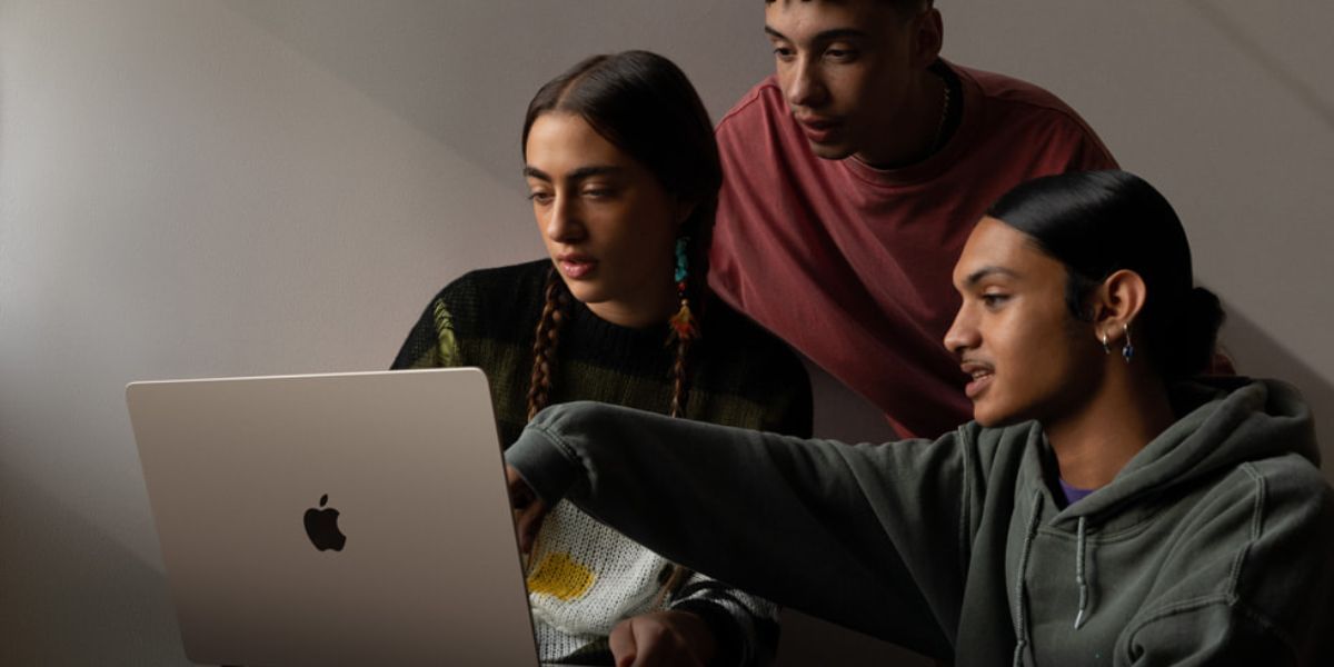 Apple Working On Affordable MacBook To Compete With Chromebooks