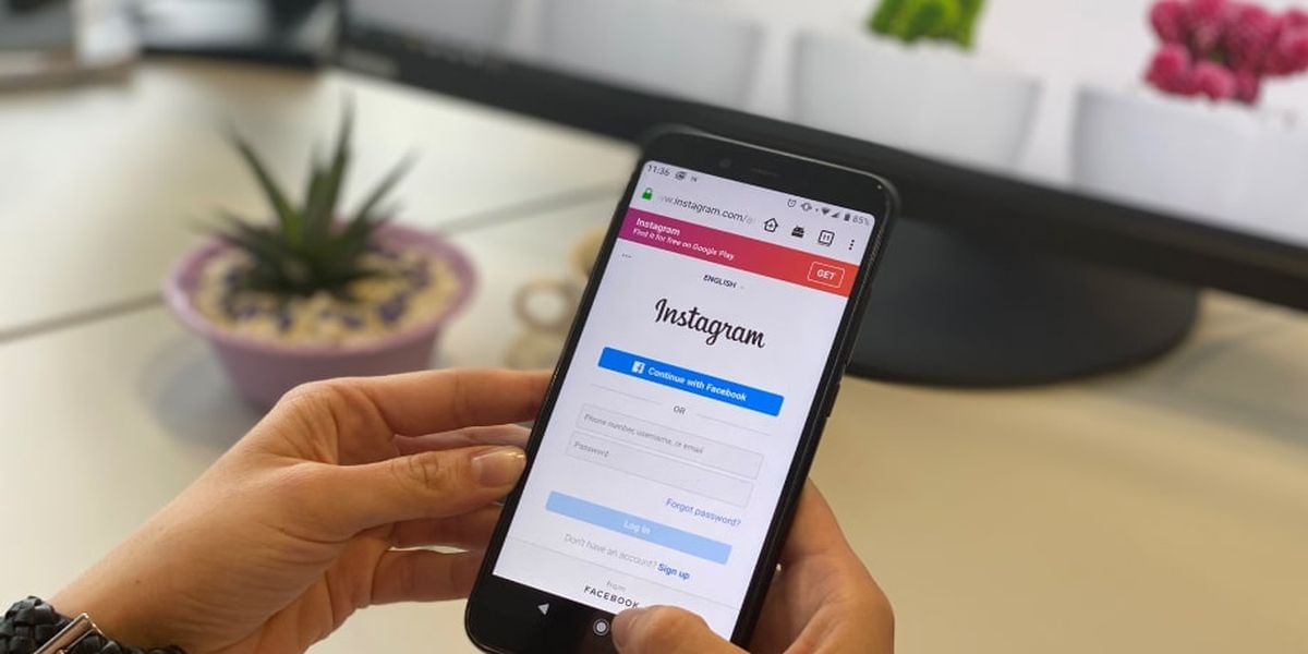 Instagram Introduces Lyrics Feature
