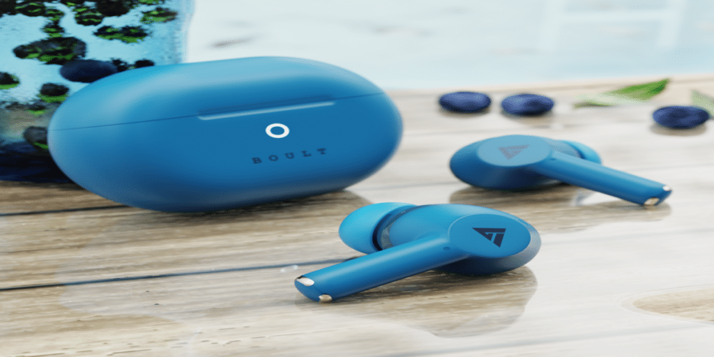 The Boult W40 are priced Rs.899
