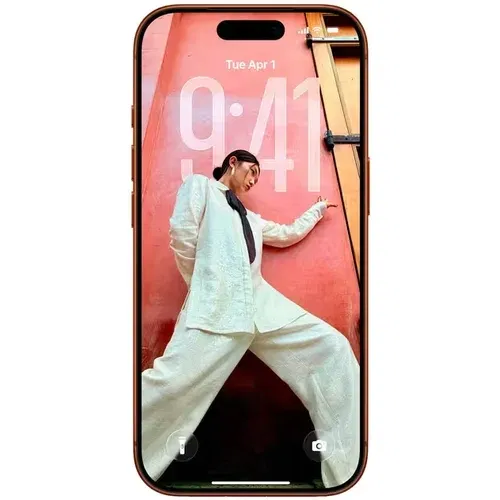 Apple iPhone 17 Pro Front