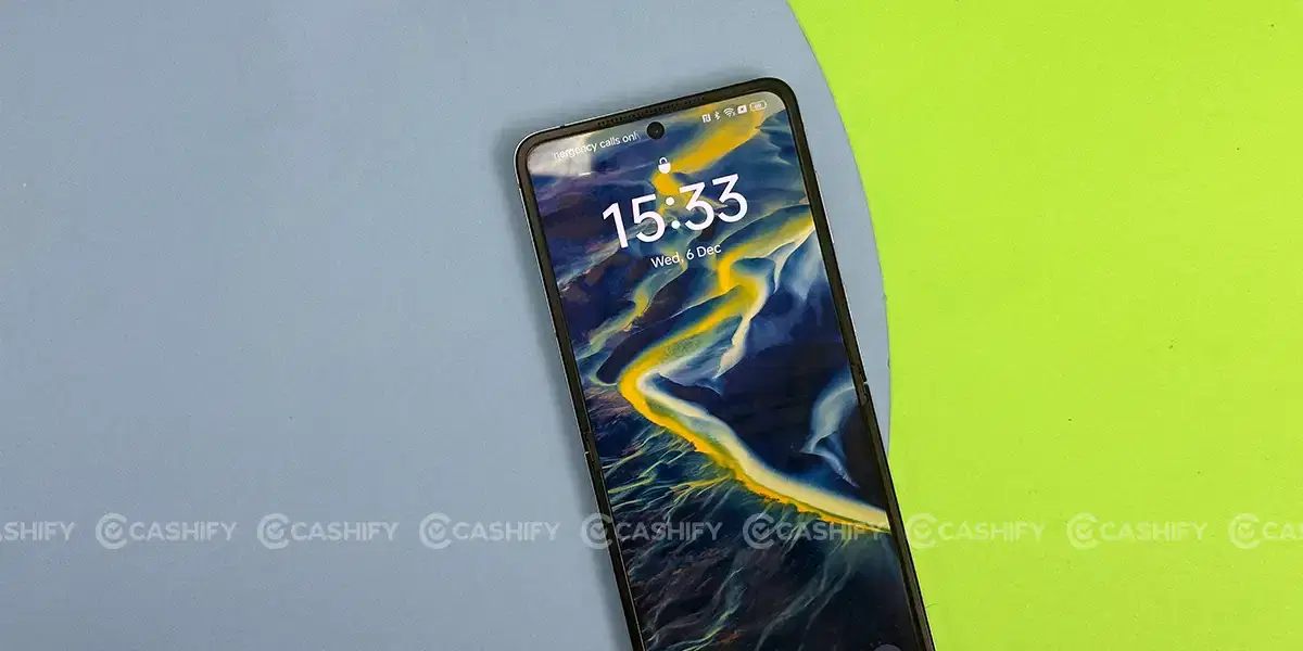 Oppo Find N2 Flip Display