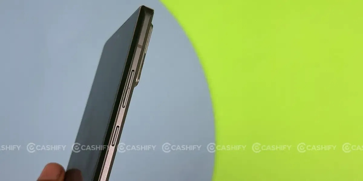 Motorola Edge 30 Fusion Right