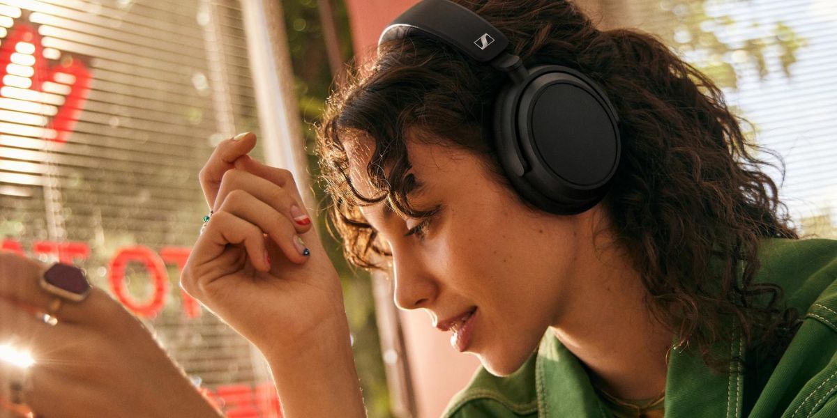 Sennheiser ACCENTUM Plus Specifications