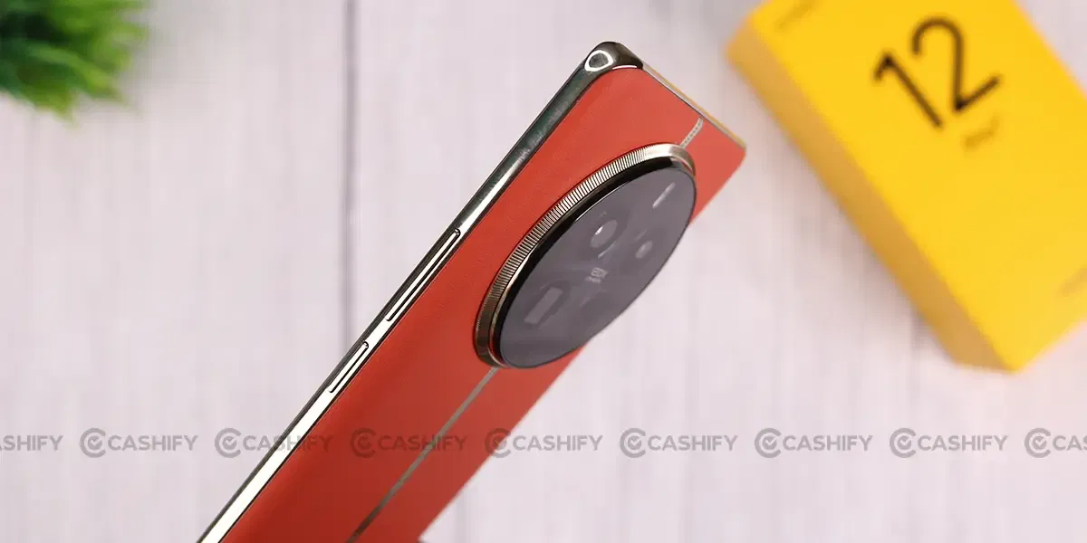 Realme 12 Pro Plus Right