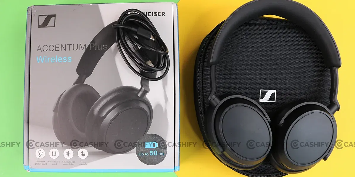 Sennheiser Accentum Plus Wireless Box Contents