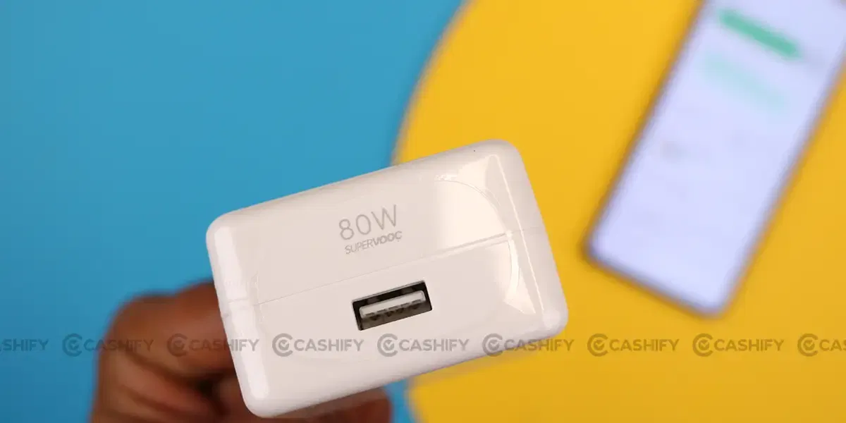 Oppo Find N3 Flip Charger