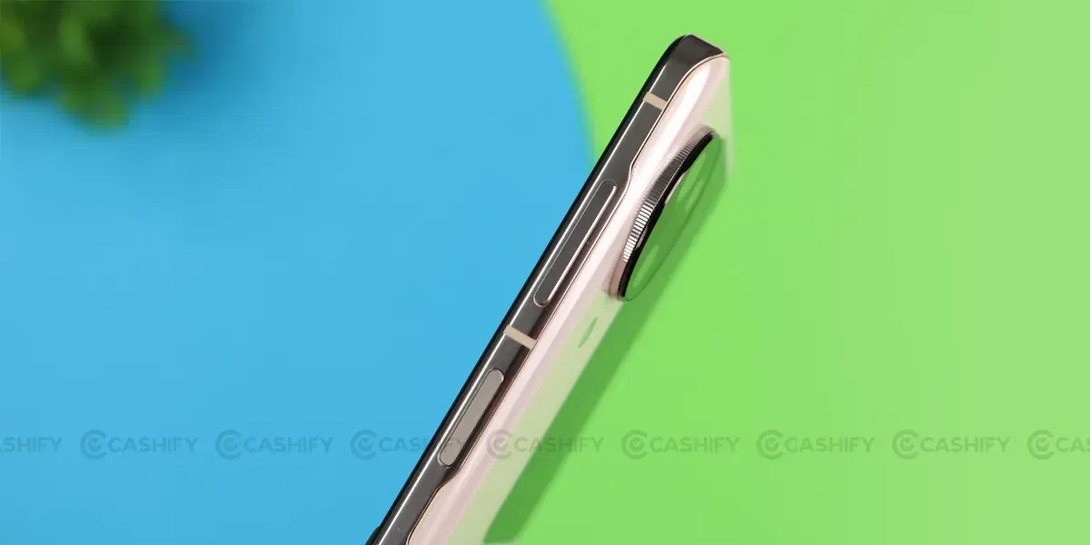 Oppo Find N3 Flip Right