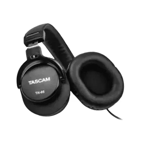 Tascam TH-05 Front