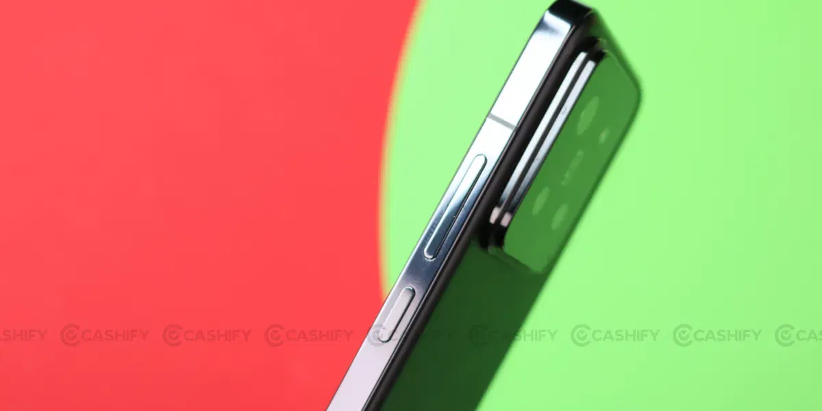 Xiaomi 14 Right Side