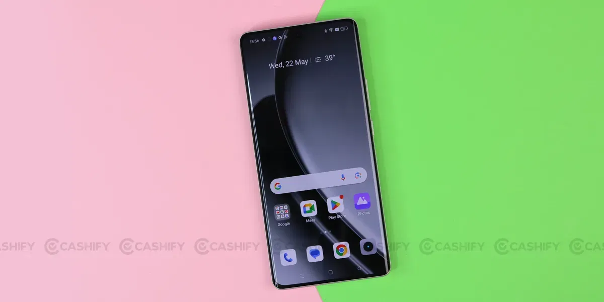 Realme GT 6T Display