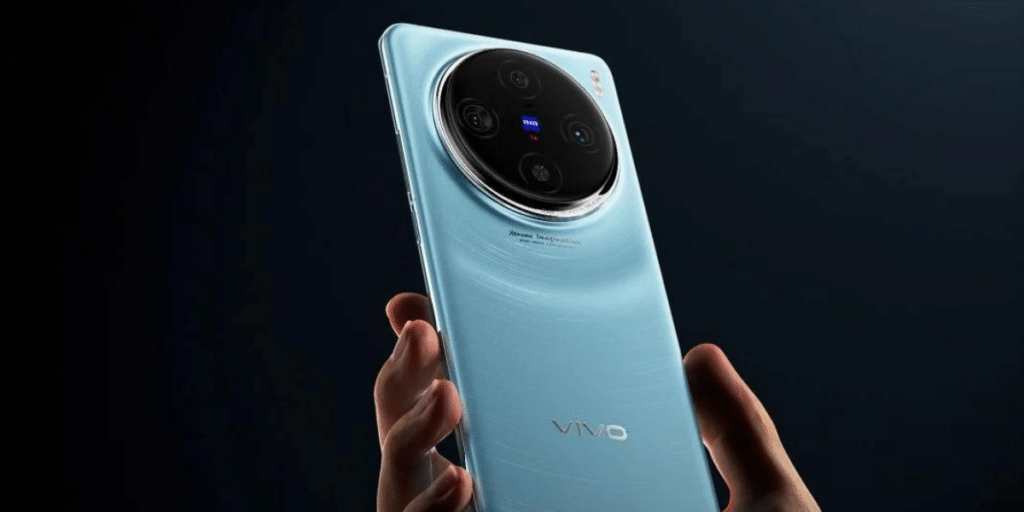 Vivo X200 Pro equipped with 1.5K curved display