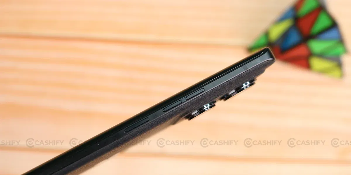 Motorola Edge 40 Right