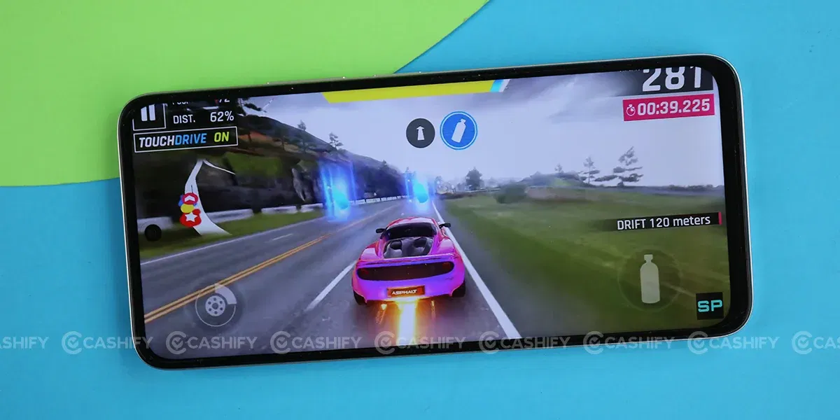 POCO M6 Plus 5G gaming