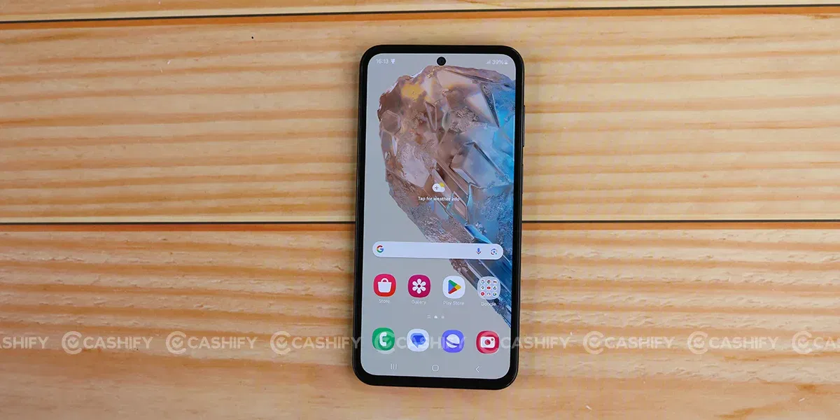 Samsung Galaxy M35 5G  Display 1