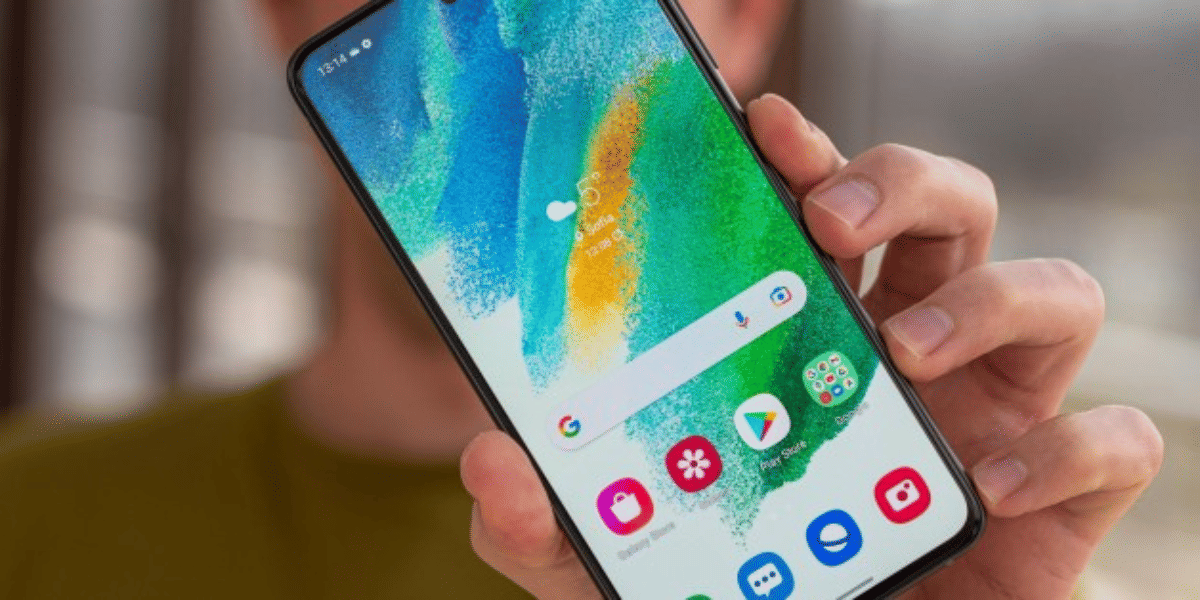 Samsung Is Offering Free Screen Replacement In India On These Phones