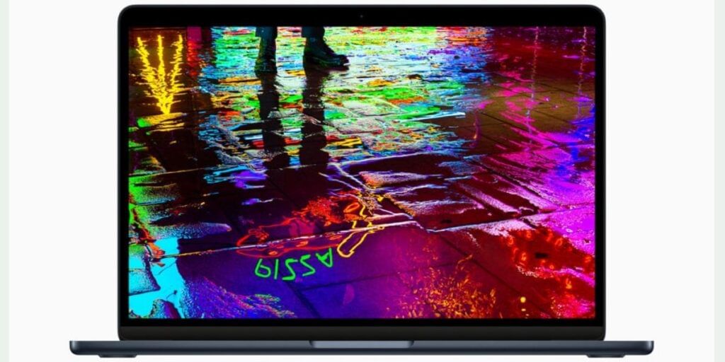 Apple MacBook Air M2 discount on Amazon
