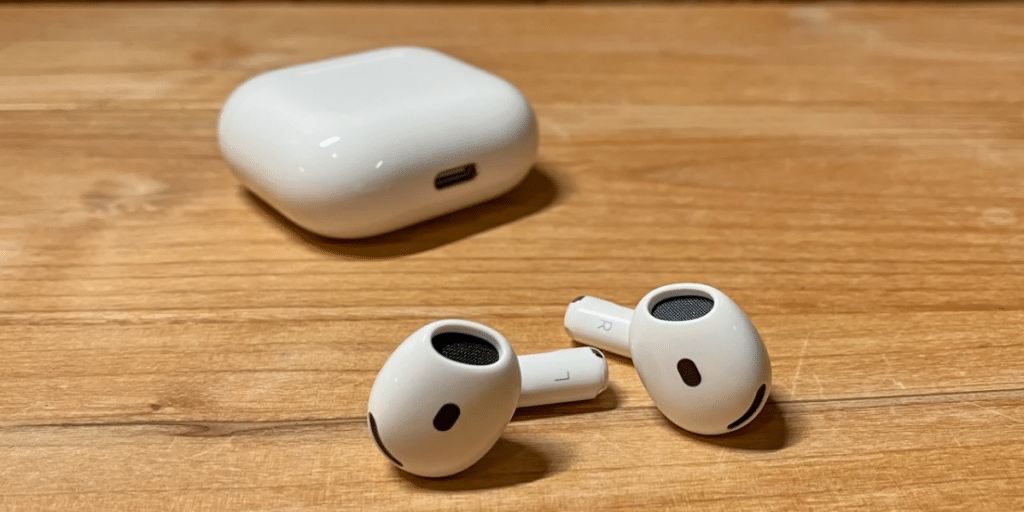 AirPods Live Translation