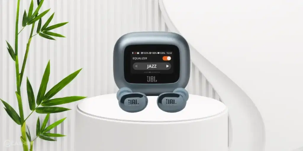 Best low latency gaming earbuds, JBL Live Buds 3,