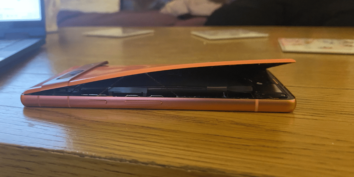 Google Offers Free Battery Replacement For Pixel 7a Battery Swelling Issue In India