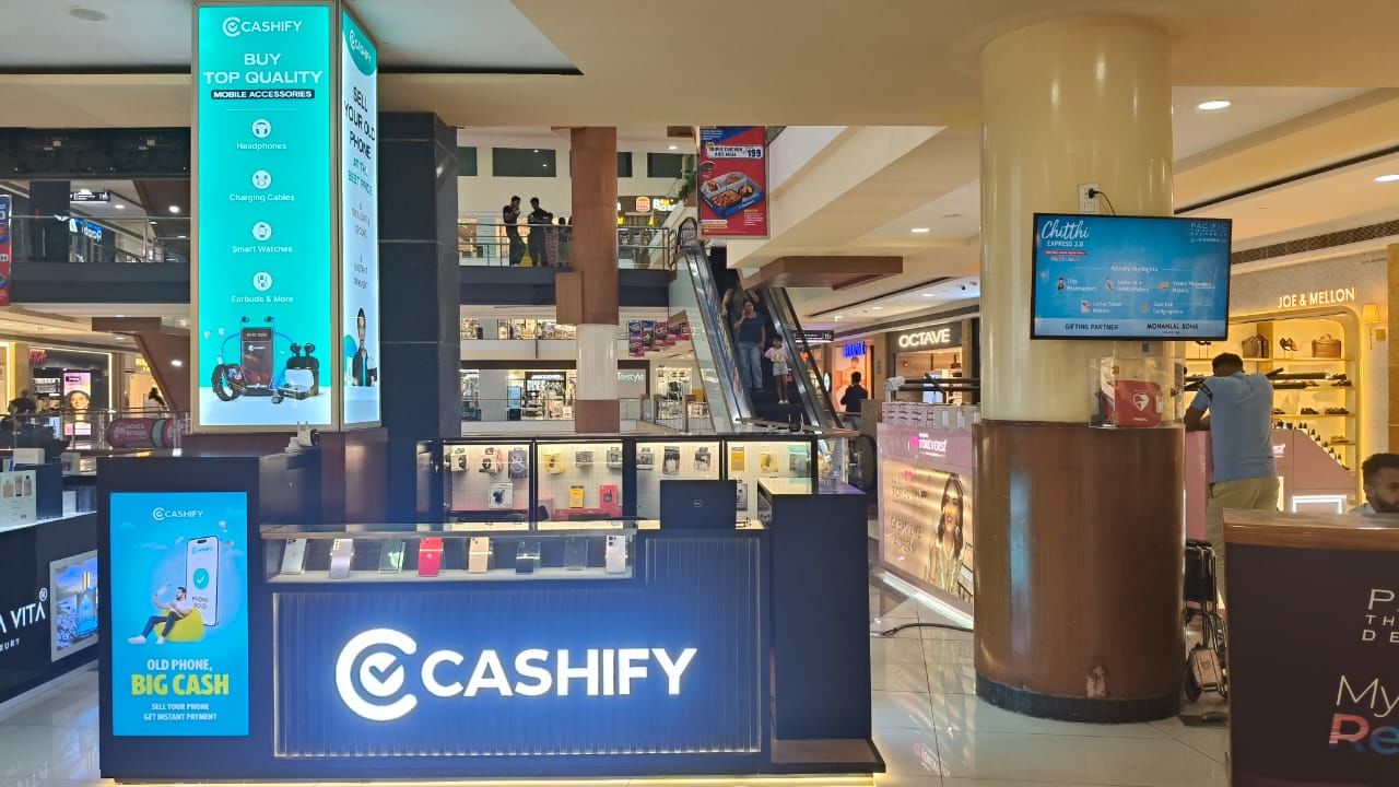 Cashify Mobile Phone Kiosk Pacific Mall Dehradun