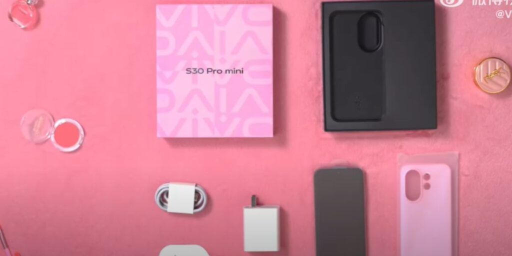 Vivo S30 Pro mini pink colour unboxing video shot