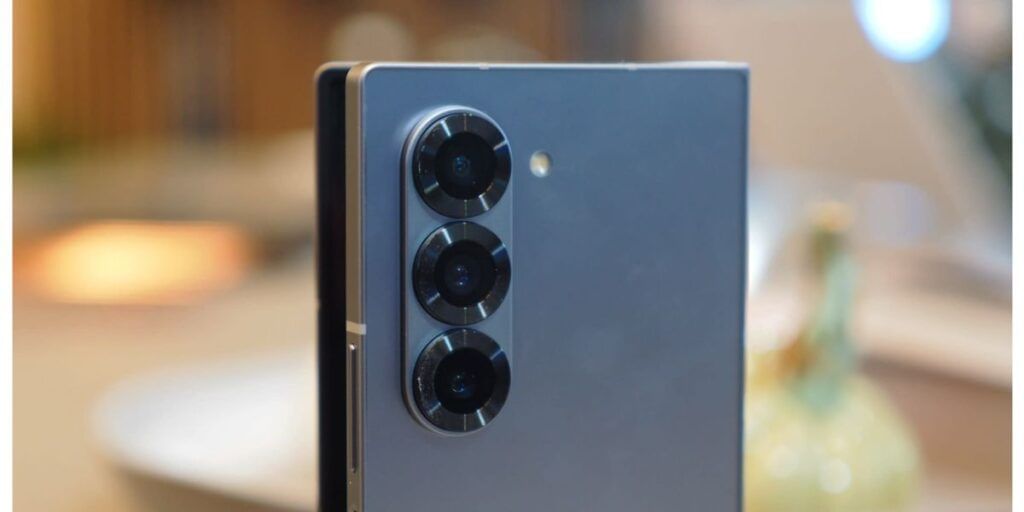 Samsung Z Fold 7 camera features AI cameras