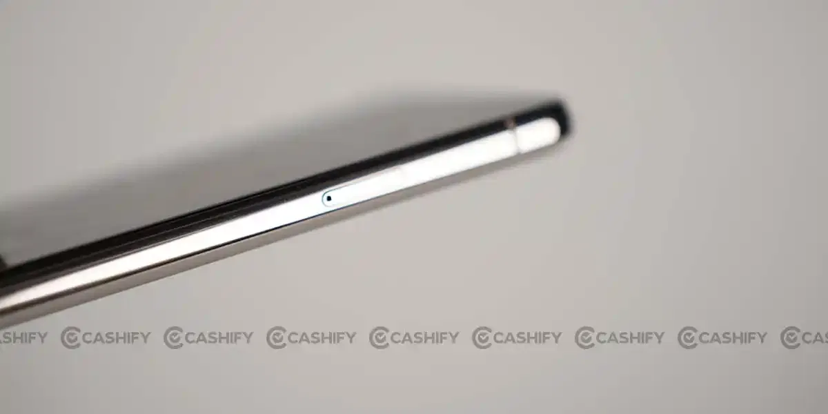 Google Pixel 8 Pro design