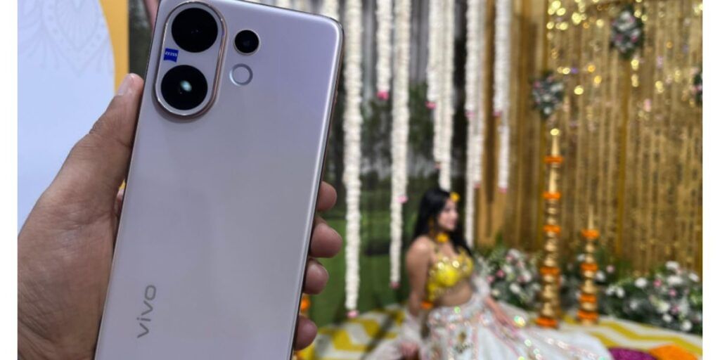 Vivo V60 first look