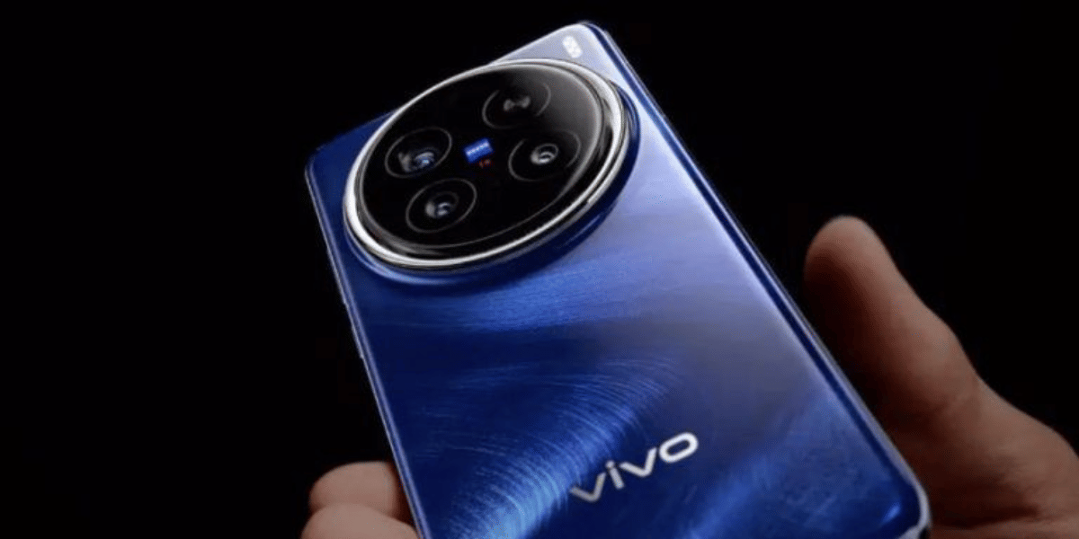 Vivo X300 Leaks Reveal A Tiny Phone With 200MP Camera