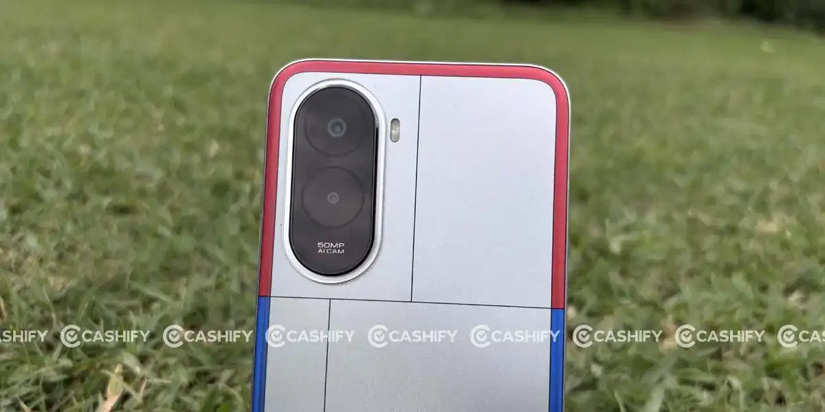 POCO M7 Plus camera module