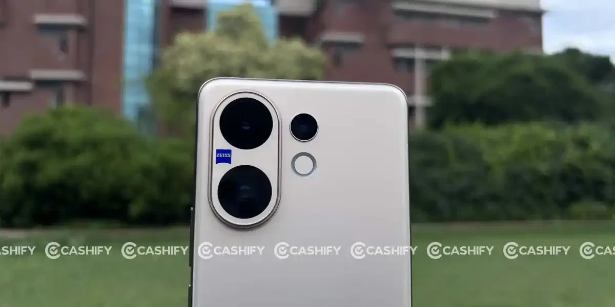 Vivo V60 rear camera