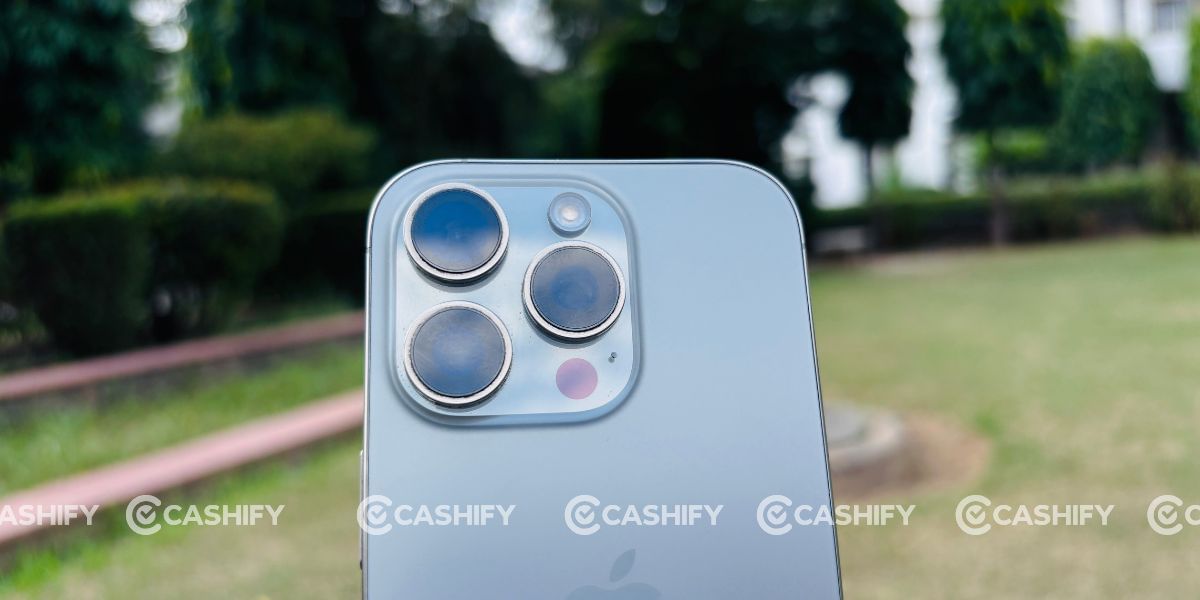 Apple iPhone 16 Pro  camera