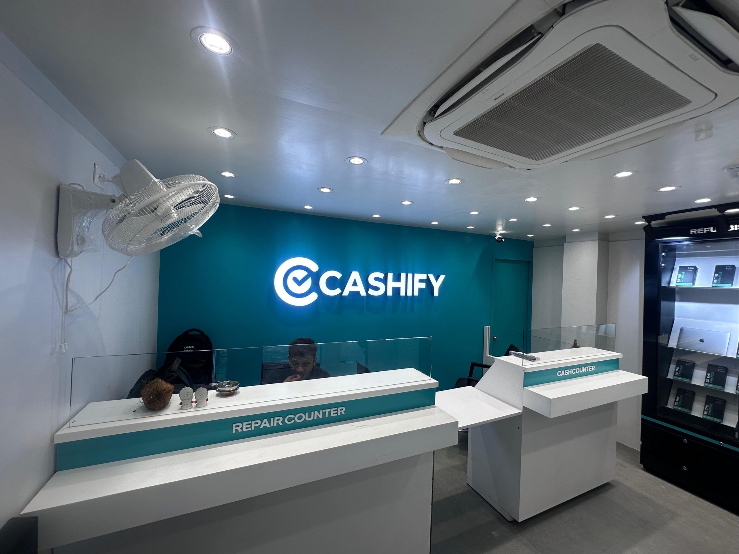 Cashify Mobile Phone Store Sector 16 Rohini Delhi