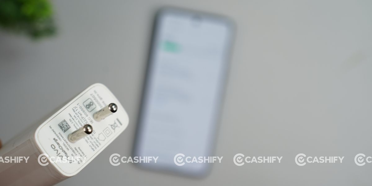 Vivo T4 Pro charger
