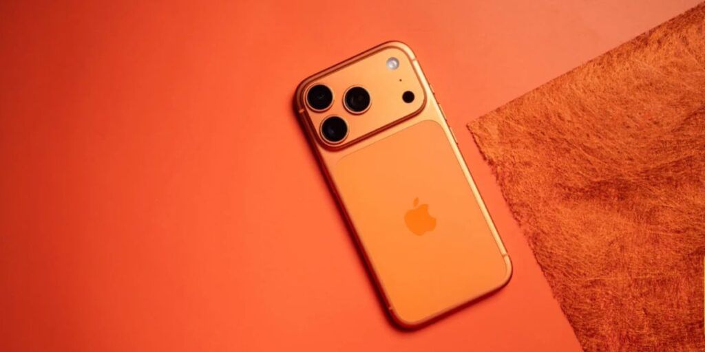 iPhone 17 Orange colour