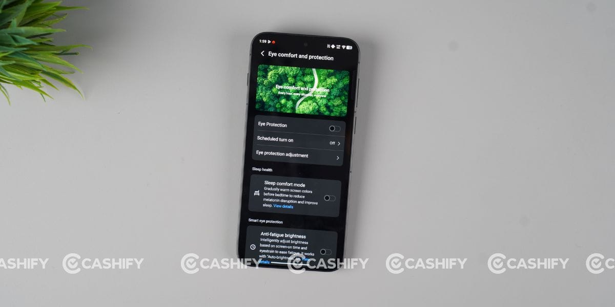 Vivo X300 Pro display