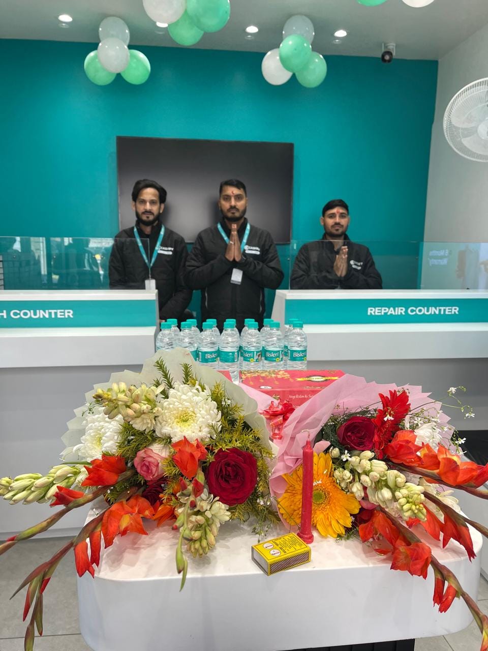 Cashify Mobile Phone Store Gaur City Galleria Market