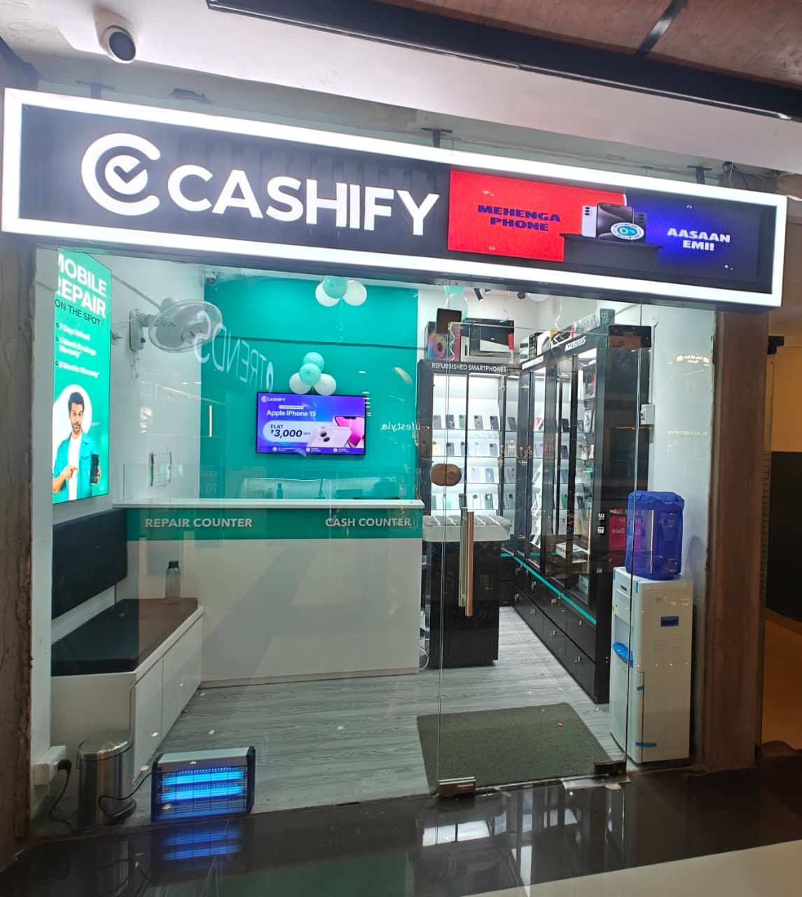 Cashify Mobile Phone Store C21 Mall Indore