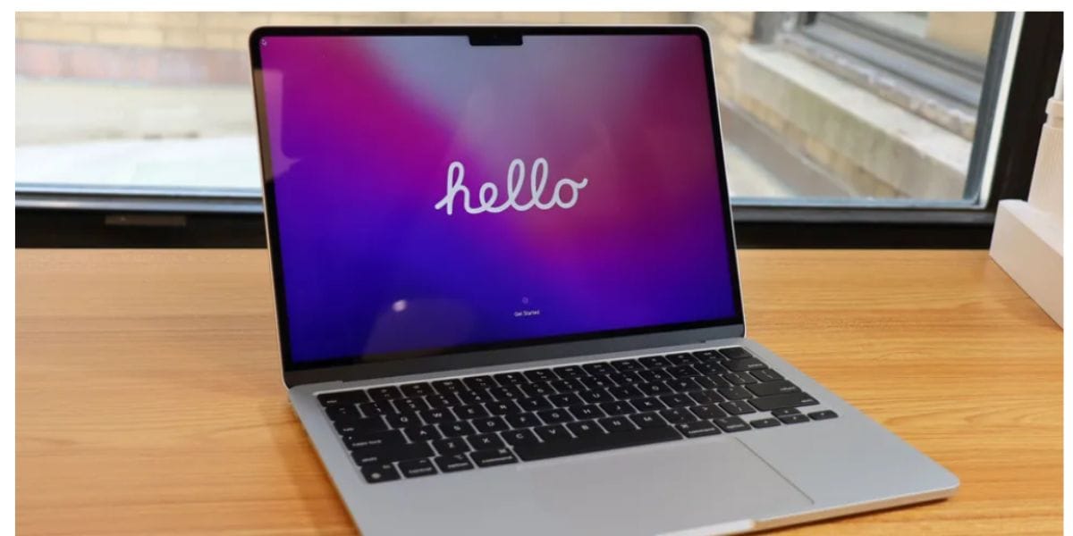 MacBook M2 Available Under 45000 On Valentine’s Sale On Flipkart